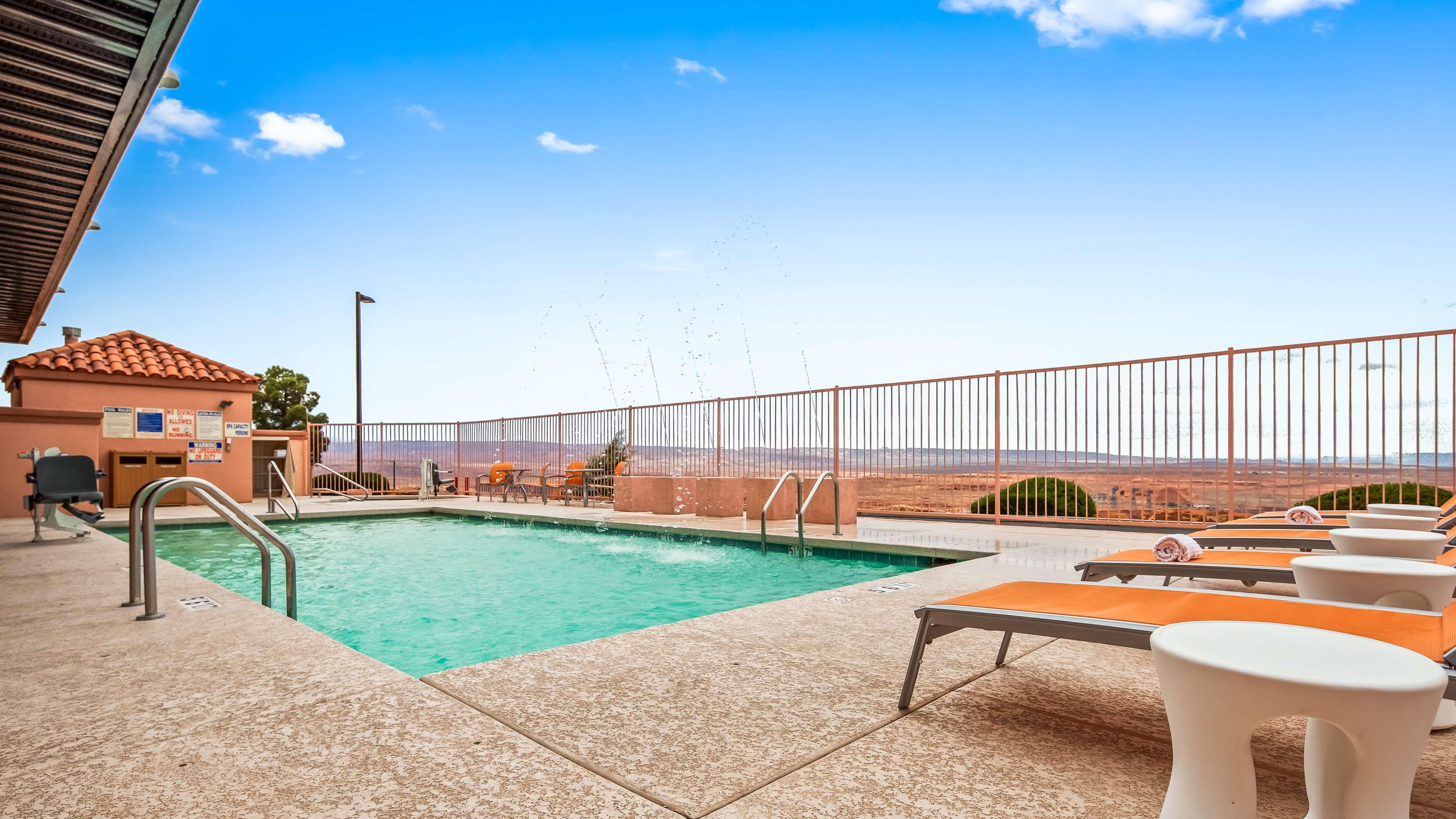 Best Western View Of Lake Powell Hotel Page Exterior photo