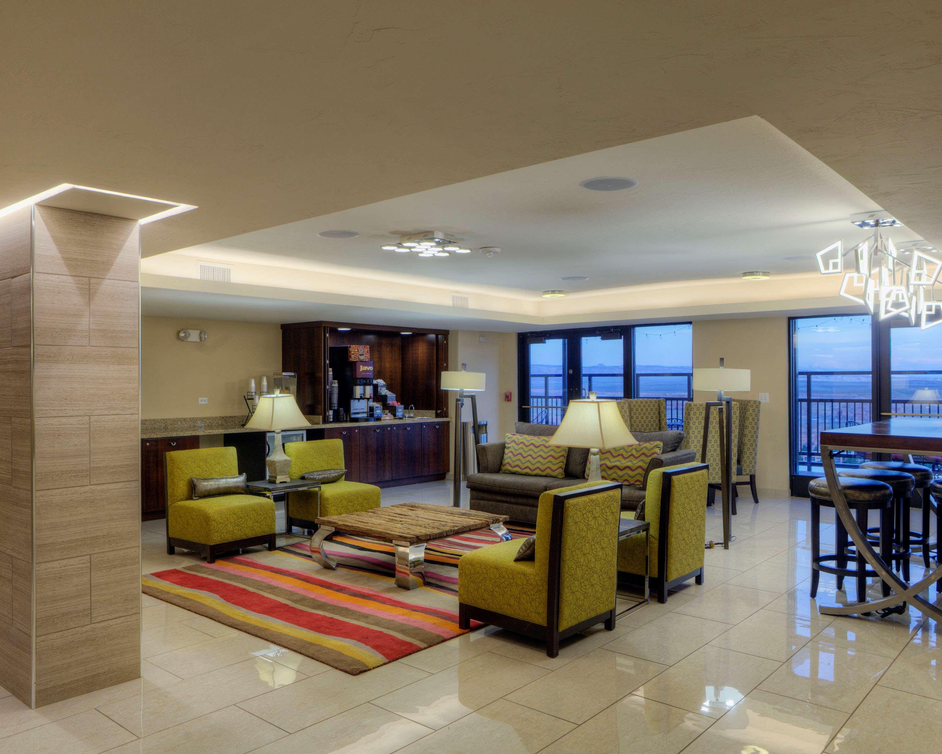 Best Western View Of Lake Powell Hotel Page Exterior photo